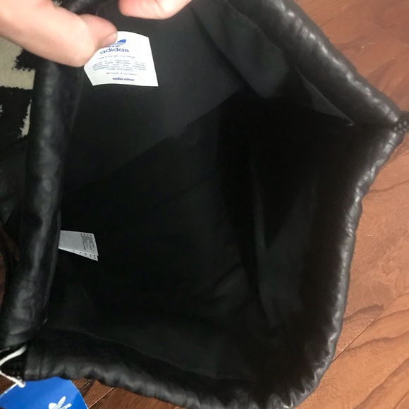 NWT adidas drawstring bag ❌final price❌ - Picture 4 of 6